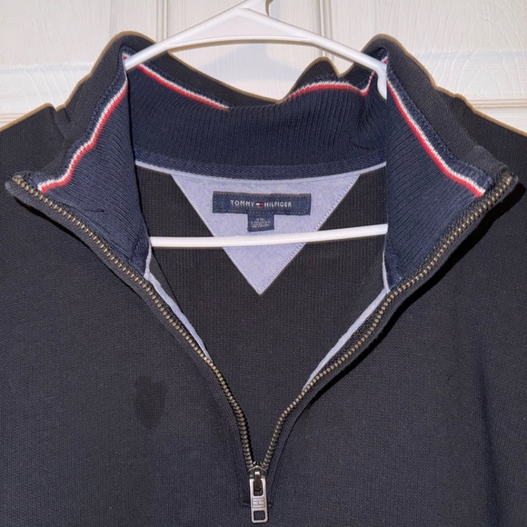 Tommy Hilfiger Quarter Zip - Picture 3 of 4